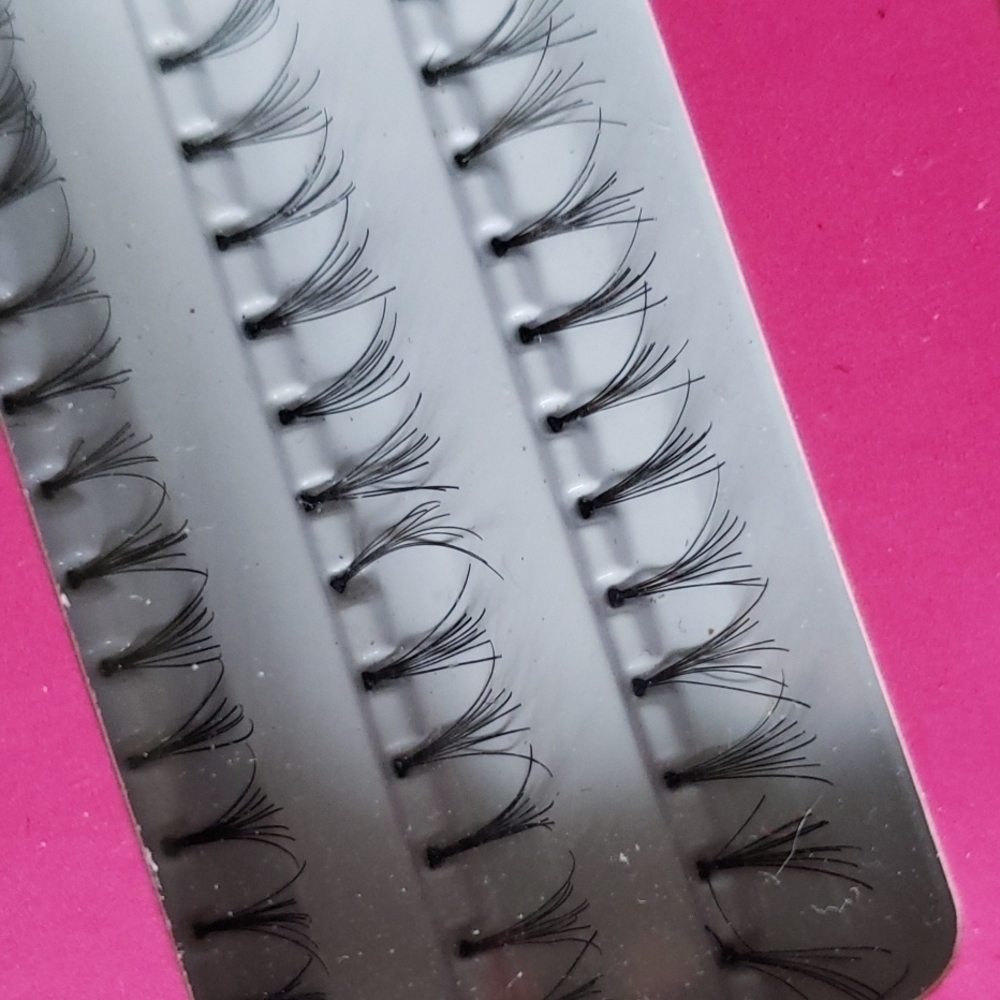 Lashes bundle. - Picture 7 of 8